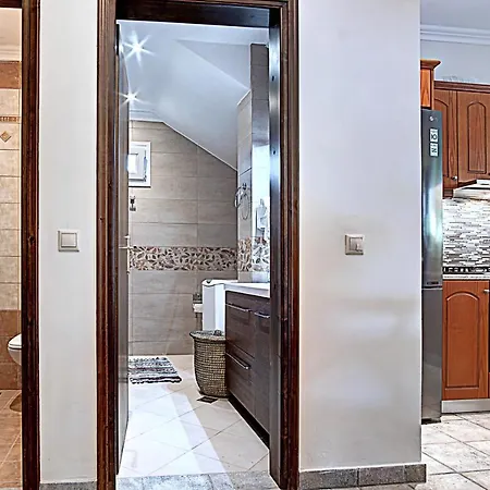 Villa The