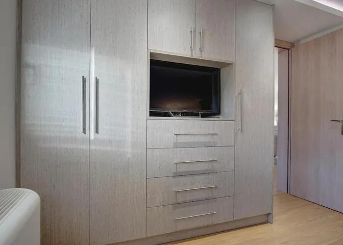 Villa The